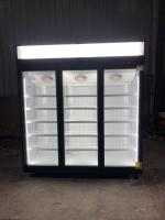 Marchandiseur de verre adapté aux besoins du client de porte de pizza avec l'unité de condensation montée par dessus