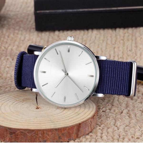 НАТО связывает движение кварца дозора моды 3atm женщин водоустойчивое