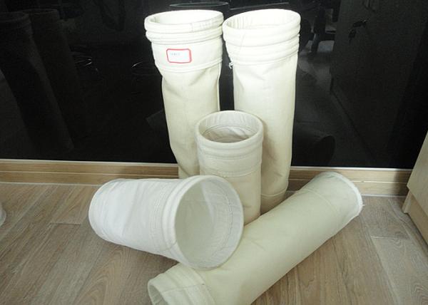 Sacos de filtro acrílicos do coletor de poeira do PPS P84 do PE, resistência química sentida agulha do filtro de Aramid