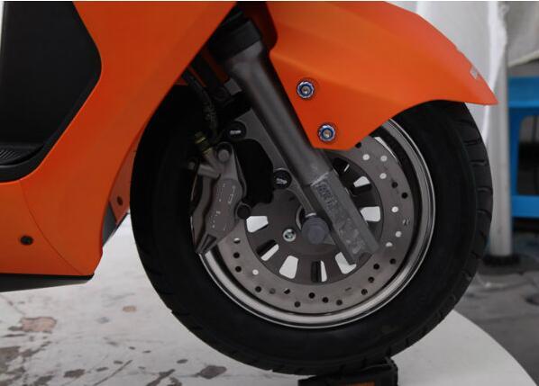 EEC Hot Sold electric bike /scooter/motorcycle 1500W Motor /with certificate powerful lead acid battery