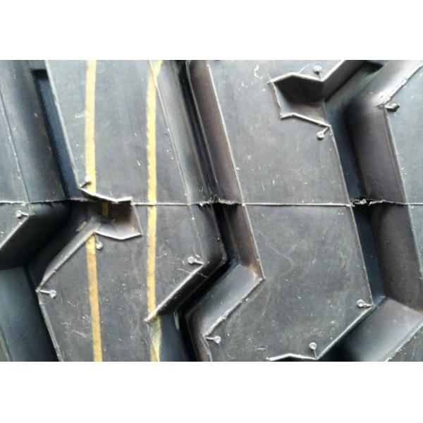 Tubeless Truck Bus Radial Tyres 12R22.5 152/149K Opened Outboard Shoulder