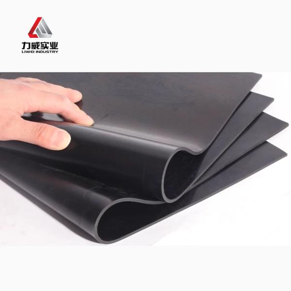 Ding Qing Wear-Resistant Oil Anti-Slip Industrial Soft Epdm Nitrile Rubber Sheet Black Insulation Pad