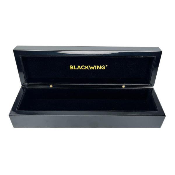 Custom Logo Luxury Pen Box Lacquer Finish Velvet Lining For Executive Gifts