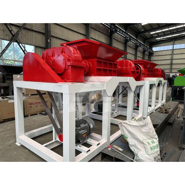 Scrap Tire Shredding Machine Waste Tire Recycling Rubber Tire Chipper