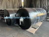 Densidad 30-120Kg/m3 EVA Fender de espuma con red de neumáticos de cadena y material exterior de poliurea