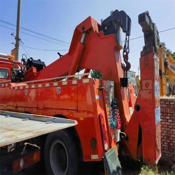 Howo 340 6x4 chasseur de chariot de récupération avec 40 chevaux
