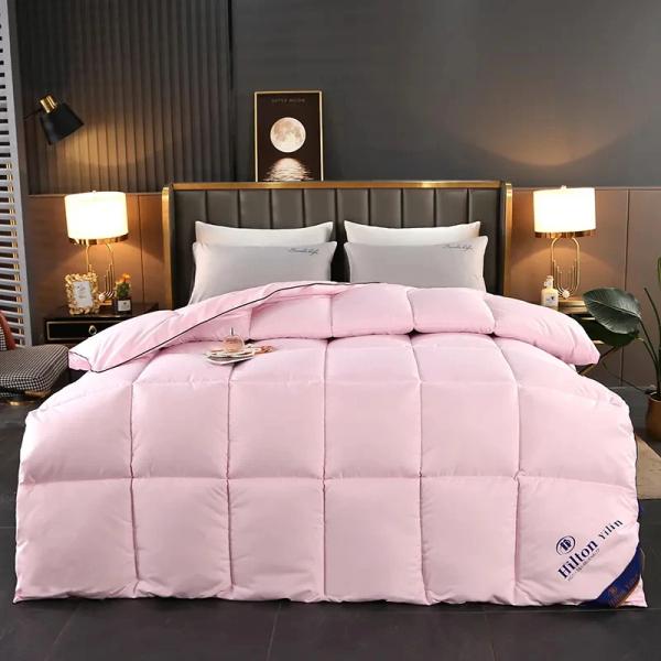 Home 100% Polyester Thickened Warm 5 Star Hilton Hotel Textile Filling Quilt Duvet Bedding