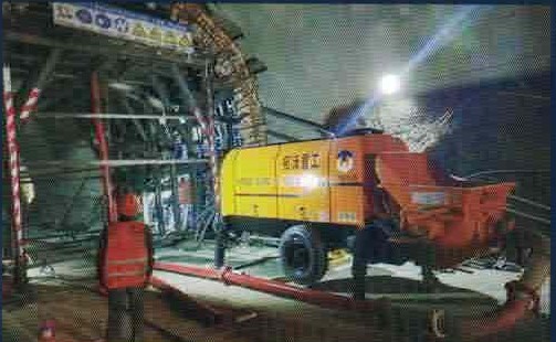 Max. Horizontal Conveying Distance 20-250M Mini Concrete Pump Truck for Construction