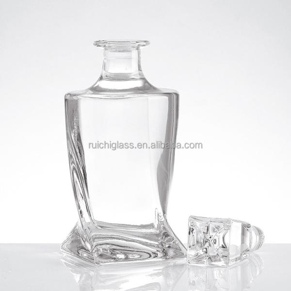 End Spirits Collection 750ml Vodka Glass Bottle with Hot Stamping and Aluminum Cap