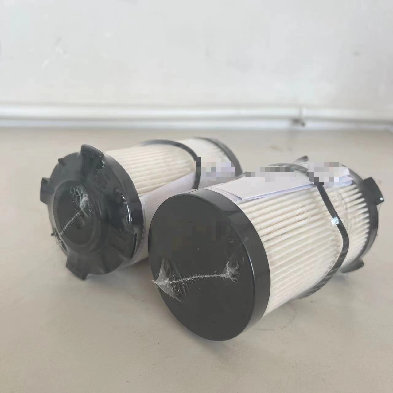 Truck Diesel Engine Fuel Filter 2171314 5335504 FF266 with Car Fitment Other Support