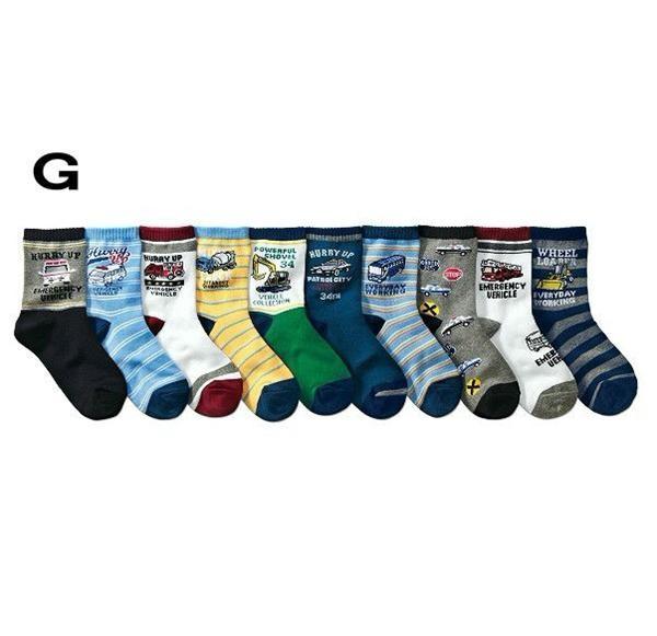 Hot selling colorfast japan cartoon design breathable cotton hosiery for boys