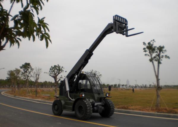4 Ton Multifunction Diesel Telescopic Boom Forklift With Two Quadrangle Telescopic Arm