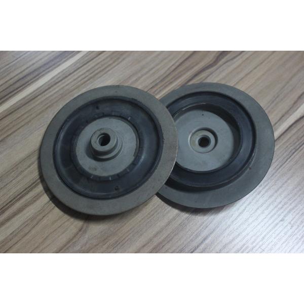 300 tons vertical injection machine, injection volume 3000CC, table 700*700mm, screw diameter 45