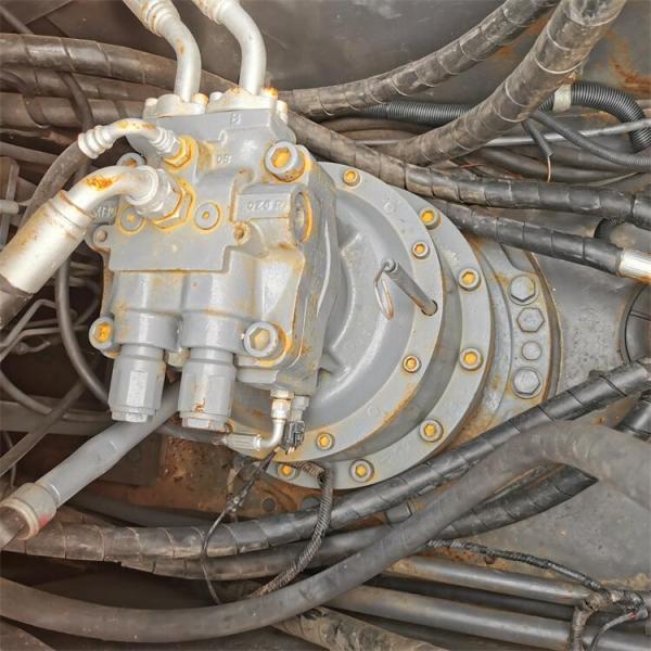 Best-seller mondial Bonne construction d'occasion Hitachi ZX240-3 Utilisé 24 tonnes Creuseur à ramper En stock