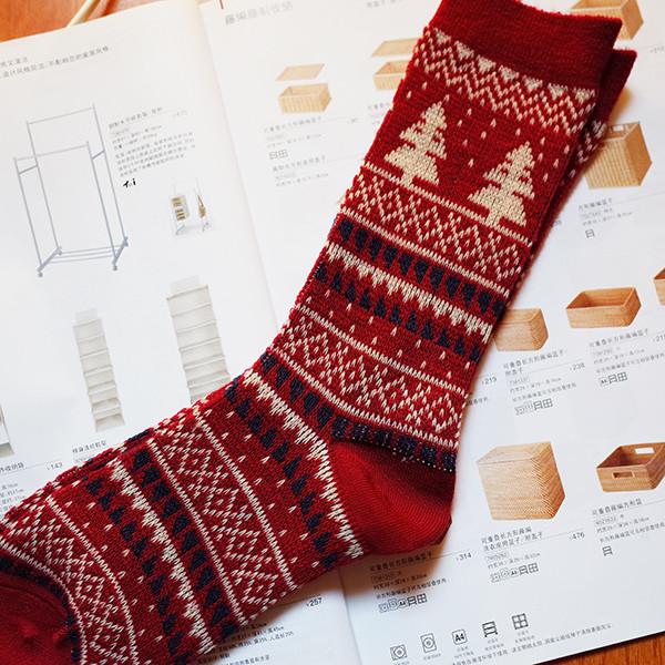 National style christmas tree patterned design cozy cotton wearing hosiery for promotion