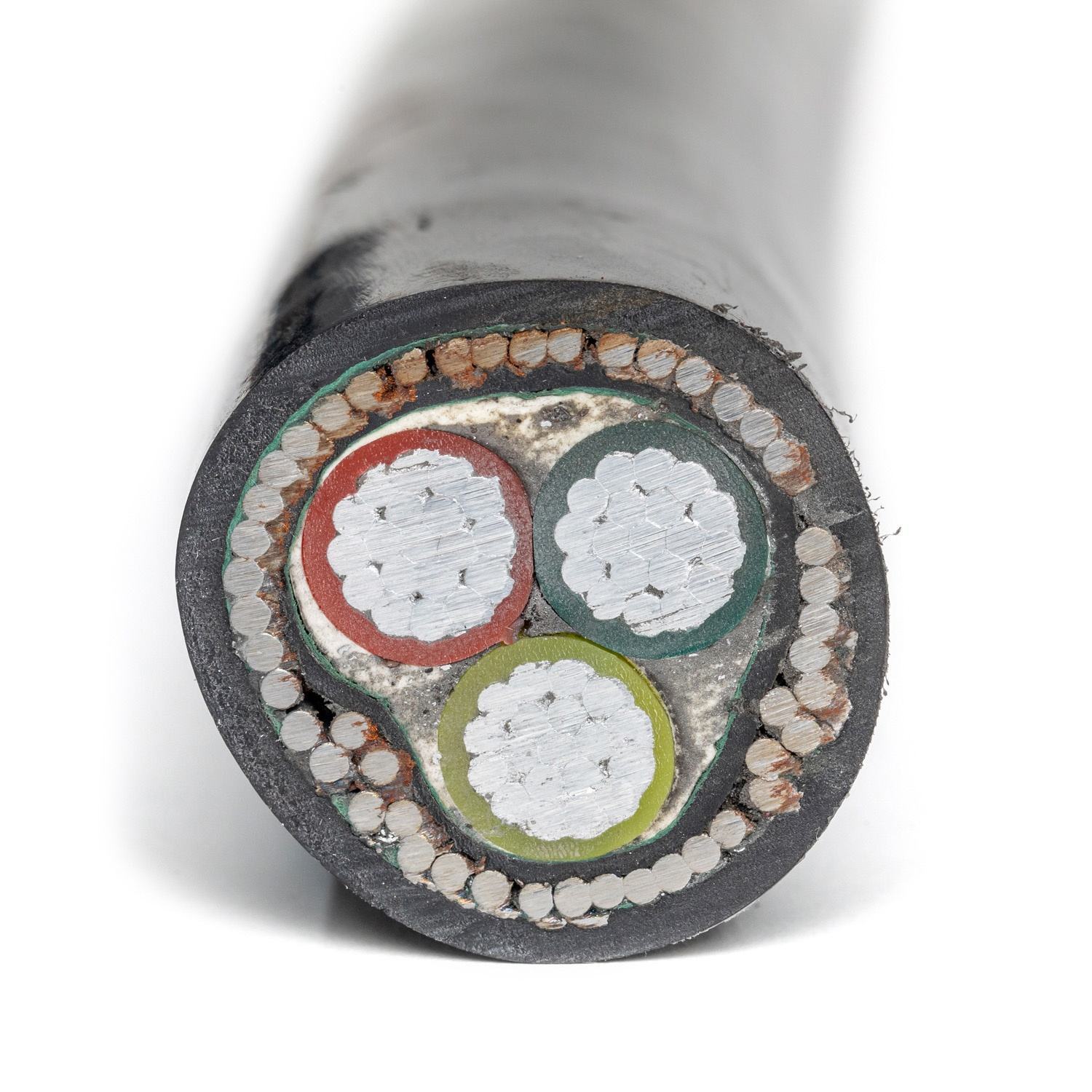 3 Core Steel Wire Armoured Cable 3*42mm2 3*100mm2 3*240mm2 AL/XLPE/SWA/PVC Low Voltage 0.6/1kV IEC60502 Standard Underground