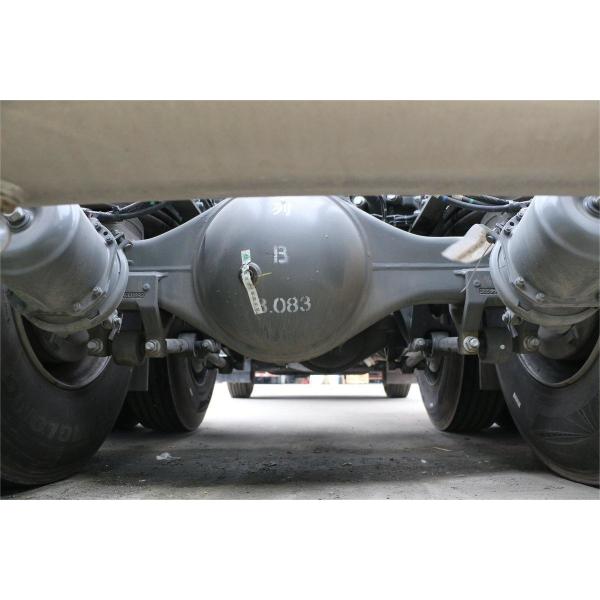HOWO Max Heavy Truck Light Luxury Version High Roof Flow Plate 480HP 6X4 трактор с СПГ