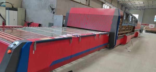 Período de formação de 1 semana Máquina de fabricação de vidro temperado para fábrica de vidro para automóveis