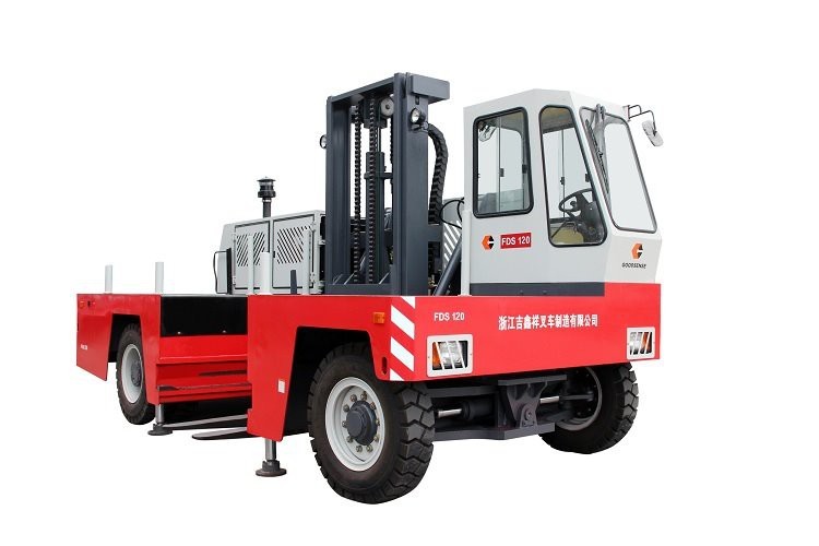 12 Ton Diesel Side Loader Forklift With Compact Mast For Indoors And Outside Use