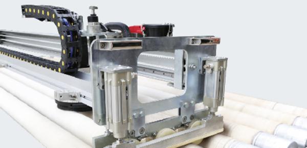 Ceramic Roller Cleaning Machine for Glass Tempering Furnace,Glass Tempering Furnace Ceramic Roller Cleaning Robot