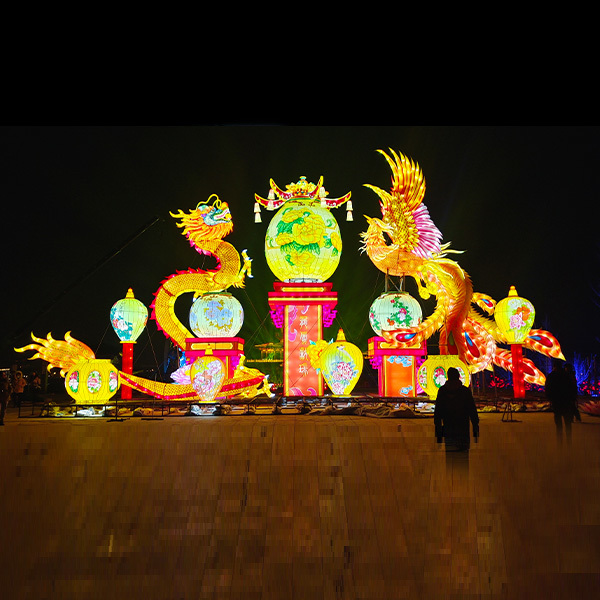 Silk LED Park Chinese Illumination Festival Lantern Christmas Decoration