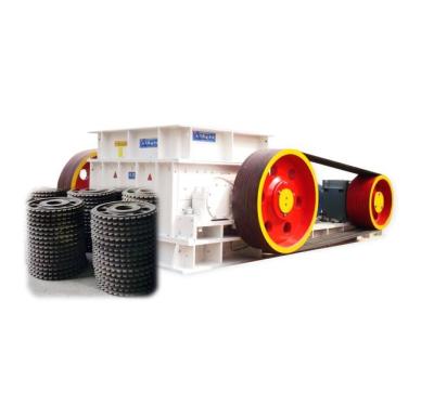 Máquina de trituração de rolos antiabrasivo TPH Grande capacidade de processamento Duplo motor