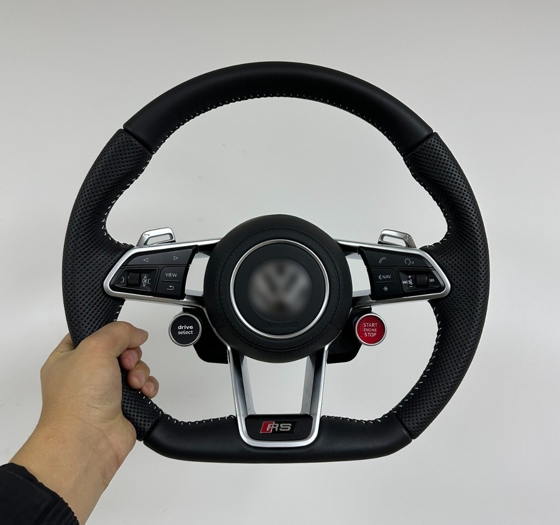 Volkswagen R8/RS/GTI/Golf R Multi-Function Steering Wheel for MQBPQ Multi-Platform Support