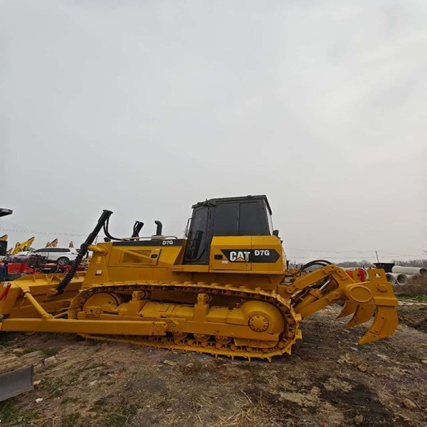  D7G Tracked Used Bulldozer Crawler 100HP ROPS Certificated