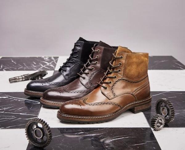 Comfortable Mens Brogue Brown Boots , Lace Up Mens Leather Half Boots