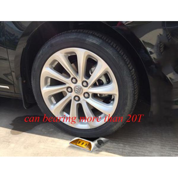 IP67 Protección solar a prueba de agua con voltaje de entrada de 6V de CC y flujo luminoso de 80 lm para la seguridad del tráfico