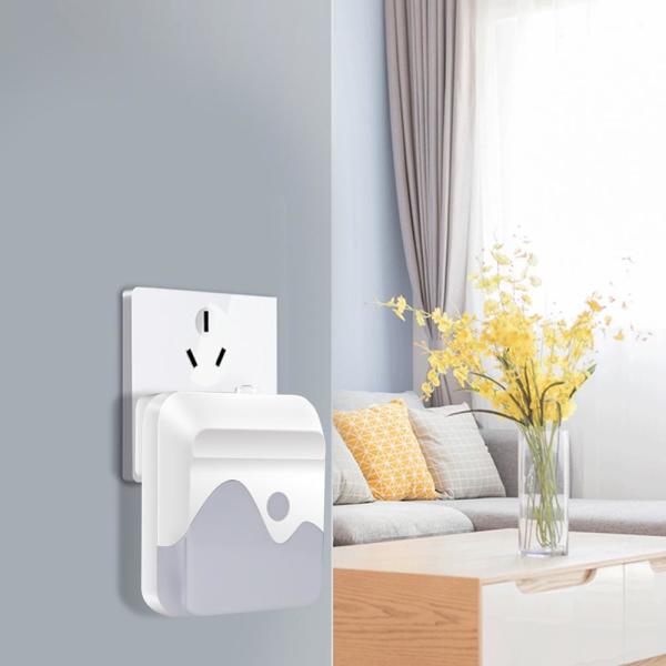 Dimmable Warm White Night Lights Amber Night Light with Auto Dusk to Dawn Sensor