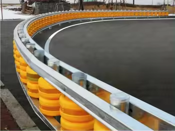 Philippines Hot Sales Traffic Safety EVA Roller Guardrail Highway Anti-Crash Barrier