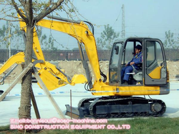 XCMG Hydraulic Crawler Excavator 8.5 Ton XE85D Excavator With Spare Parts