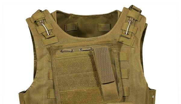Police Camouflage Tactical Vest with different size's Magazine bag