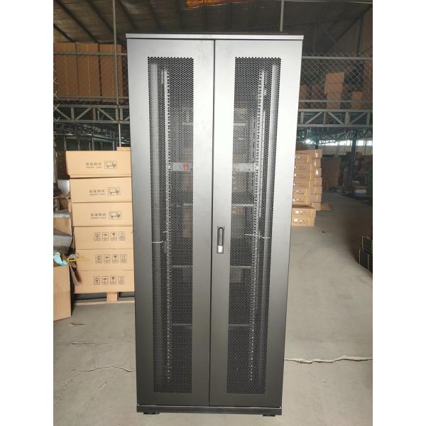 SPCC Cold Rolled Steel 42U Network Cabinet for Control Room Console and Display Racks