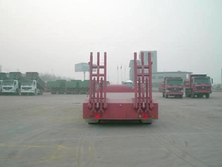 Hauler Truck Low Platform Semi Trailer , 3 Axle truck Trailer Low Bed For Road Transportation