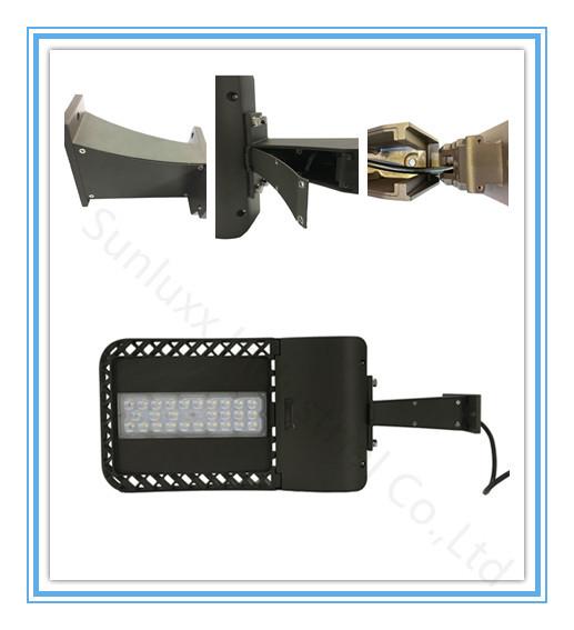 Outdoor Parking Lot LED Retrofit Kits , 100 Watt 130LM/W LED Pole Light Fixtures