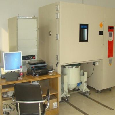 Chambres AGREE personnalisées dotées de systèmes de vibration verticaux et horizontaux