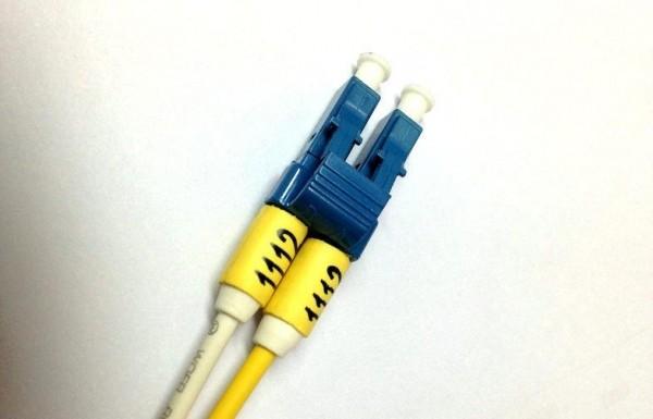 1.2MM LC Fiber Pigtails Patch Cords SM/MM UPC/APC With Heatshrink Tube