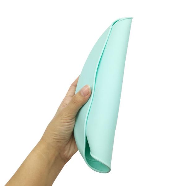 Orient Tading Wholesale Hot selling 2018 Amazon Wholesale Waterproof Silicone Babies Bib Drool Bib