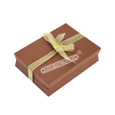 Stylish  Chocolate Gift Boxes With Ribbon Handle And Lid Easy Carrying