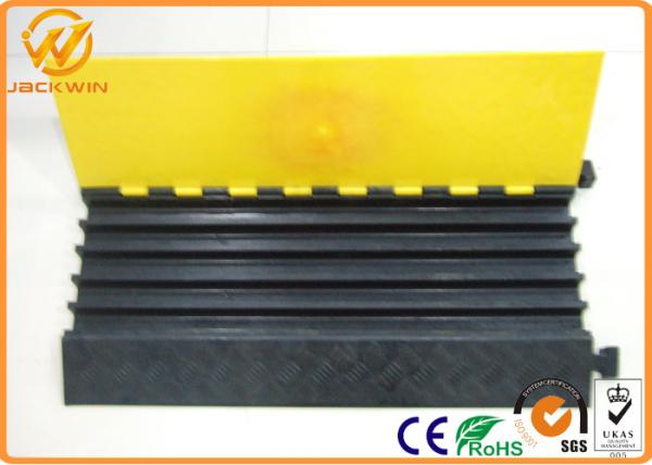 Recycling Rubber Base Yellow Cover 5 Channel Cable Cover Ramp Wire Protection 900*500*50mm