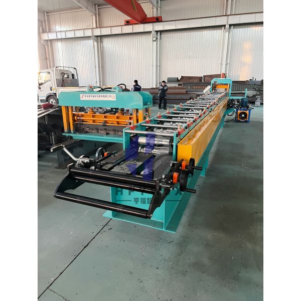 PLC Control Hydraulic Pressure Rainwater Downpipe Forming Machine with 16 Forming Stations