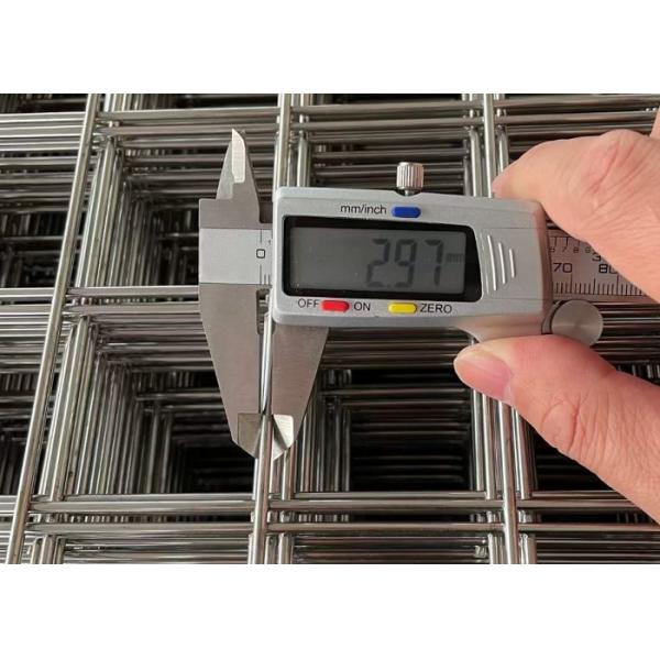 Таможня сгустила сваренную нержавеющей сталью панель ячеистой сети 304 1 m * квартира 2 m