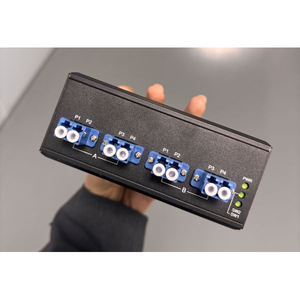 Fiber Optical Bypass Switch with AC/DC Dual Power Input LC/SC Connector and SM/MM Fiber Type for High Reliability