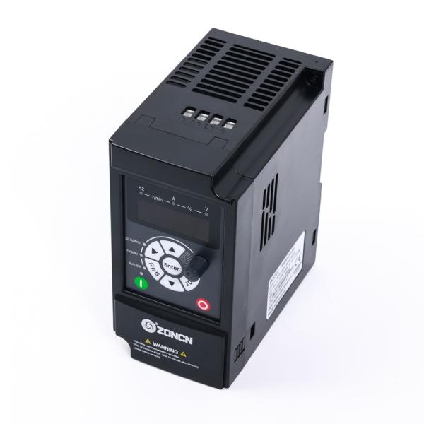 効率的な電力管理のための低電圧インバーター 380V 2.2KW 可変周波数ドライブ (VFD)