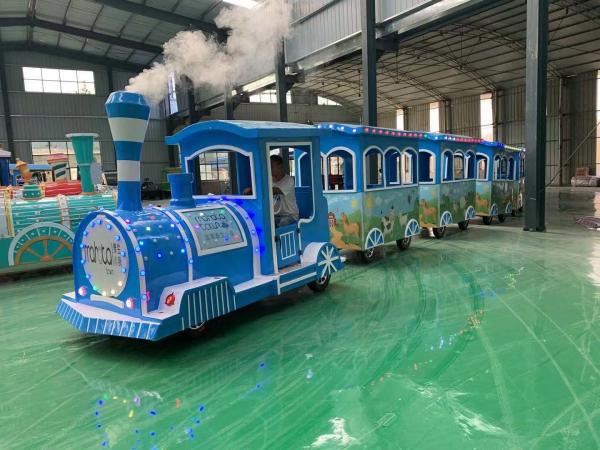 Theme Park Fiberglass Electric Trackless Train 42 Set Hydraulic Power Steering