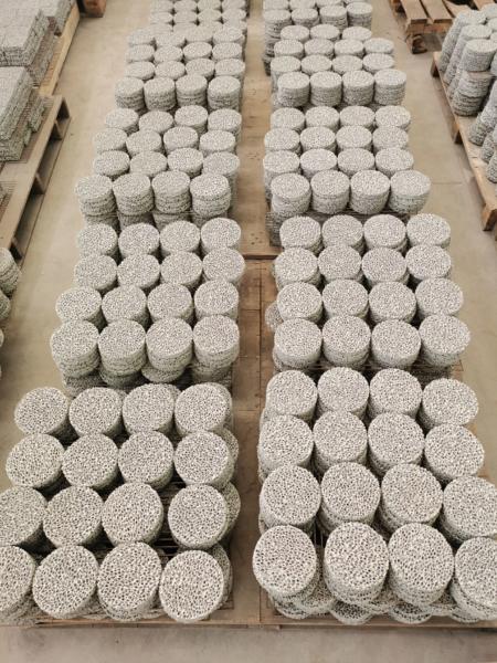 ISO9001 Certified Customized Designs Ceramic Foam Filter for Casting Fireproof Filter