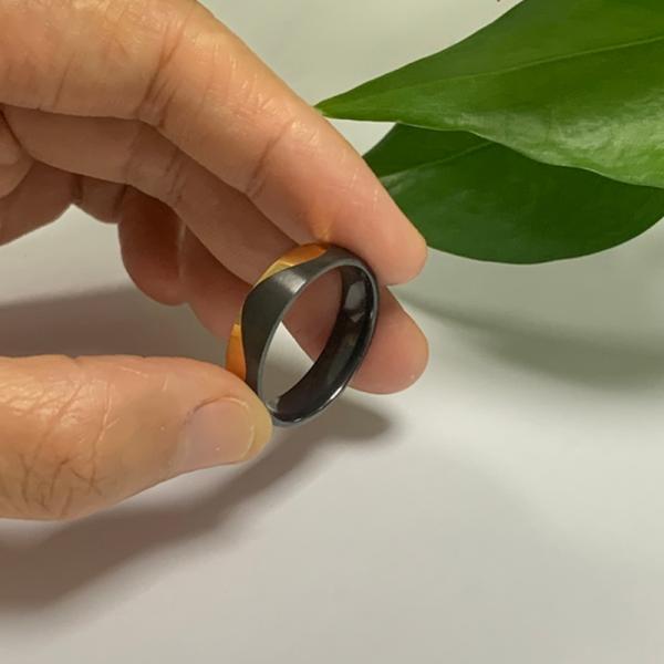 Anillos de boda de circonio y titanio negros y dorados de 14 quilates al por mayor de la fábrica de Guangdong, joyería para hombres sin decoloración, alianzas de boda para hombres