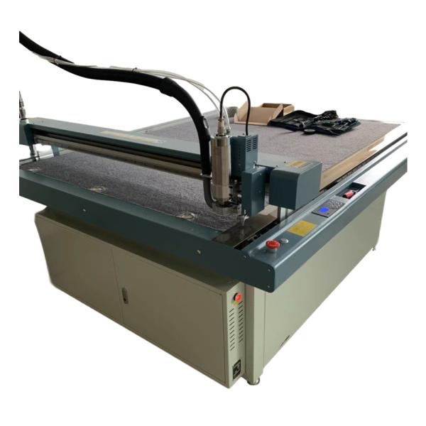 1900*1450*1100mm Size Flatbed Template Cutter with 1.5mm-6.0mm Cutting Thickness and 500-1800mm/s Speed PVC Board Milling Machine